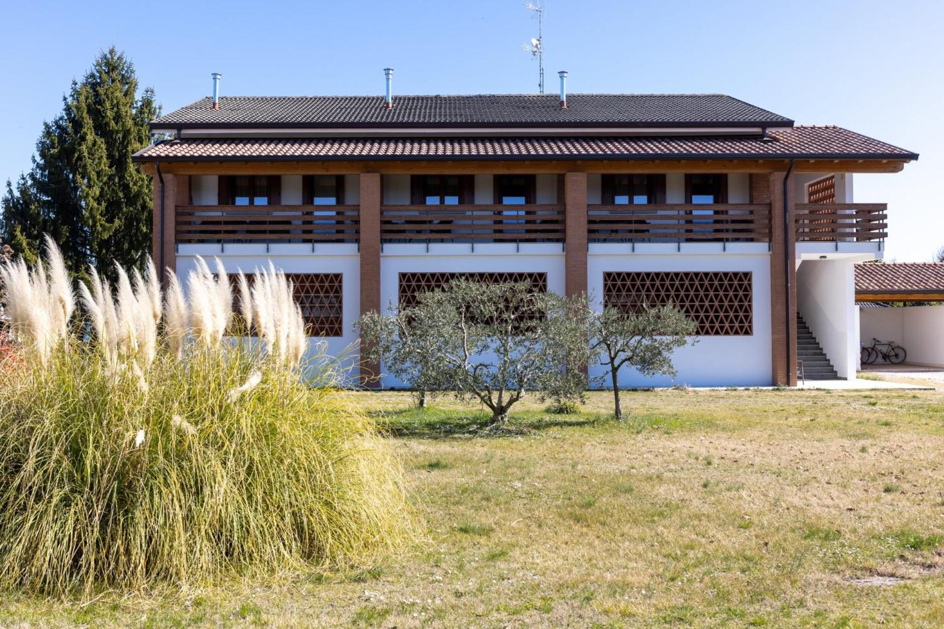 Albergo Diffuso Magredi Vivaro Esterno foto