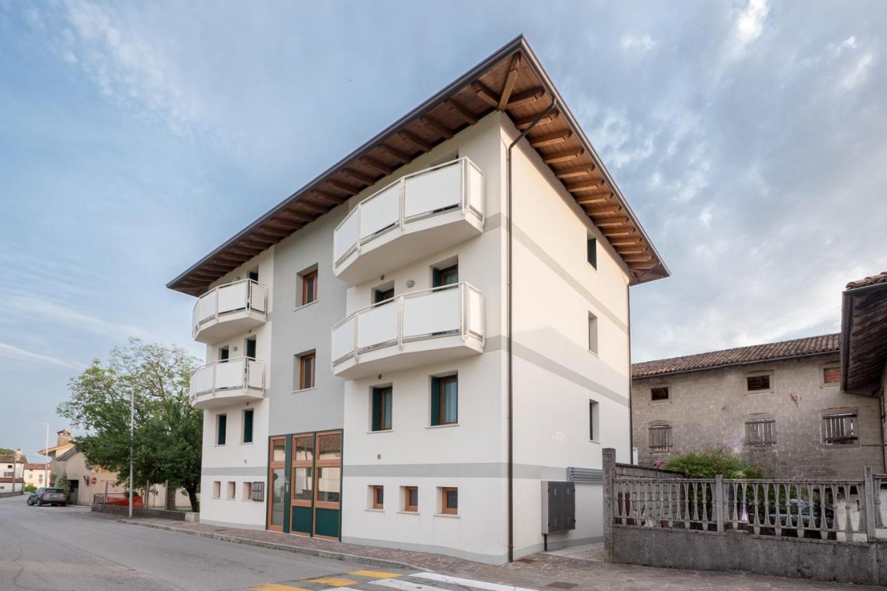 Albergo Diffuso Magredi Vivaro Esterno foto
